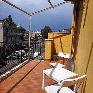 Bed & Breakfast Bed&fly Aeroporto, Aeroporto di Catania Fontana Rossa